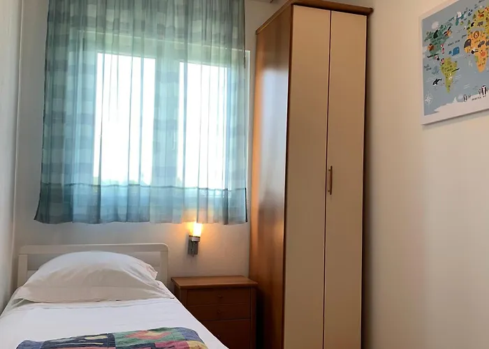 Excellent Appartement Nečujam